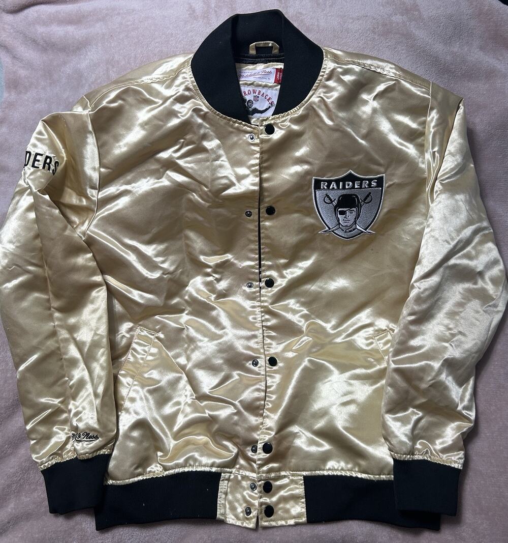 Mitchell & Ness Las Vegas Raiders Lightweight Satin Jacket Gold Men’s Size Large